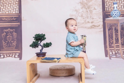 东至宝宝几个月认人